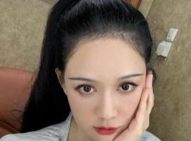 从头到脚近百针！46岁陈乔恩针雕美容后首次现身，幼态脸太显年轻-振兴资源分享网